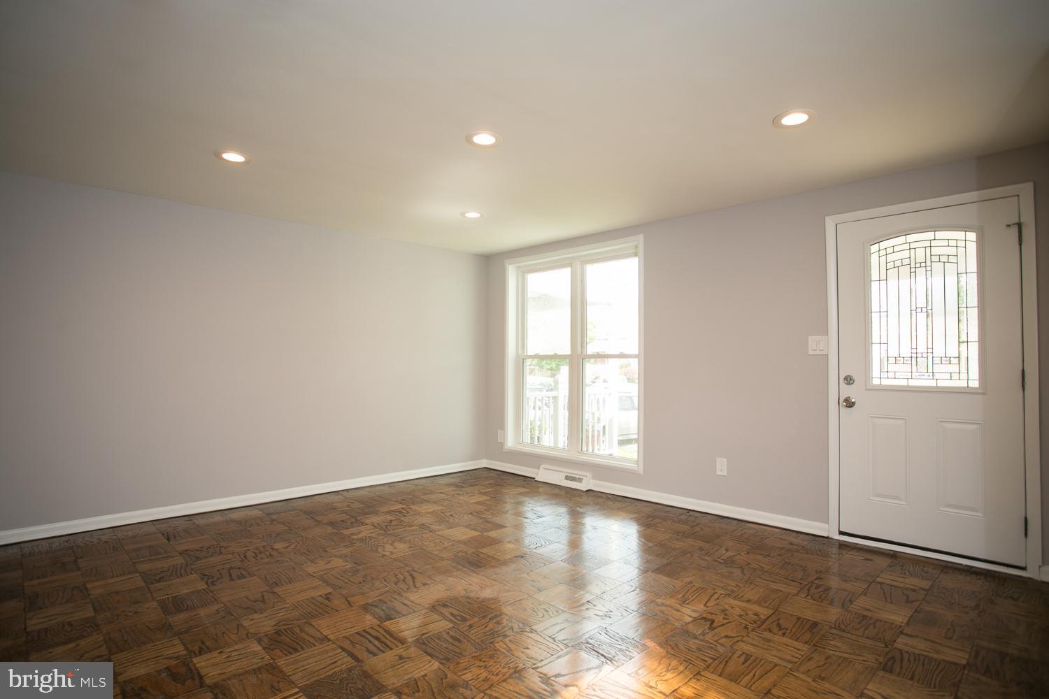 CEDONIA - Residential Lease