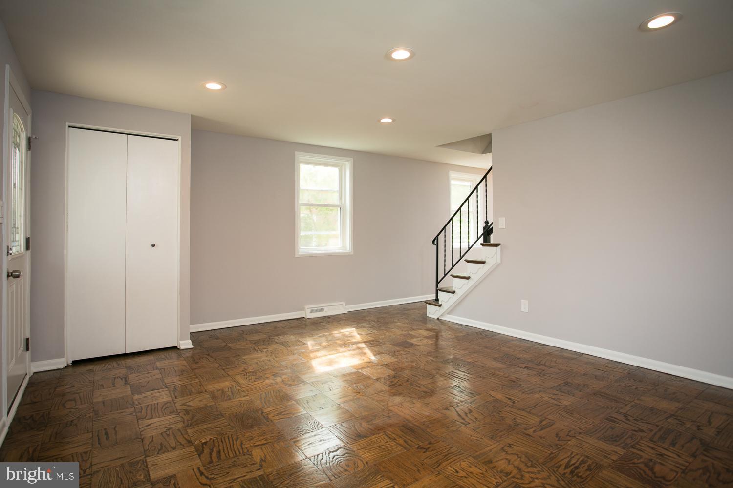 CEDONIA - Residential Lease