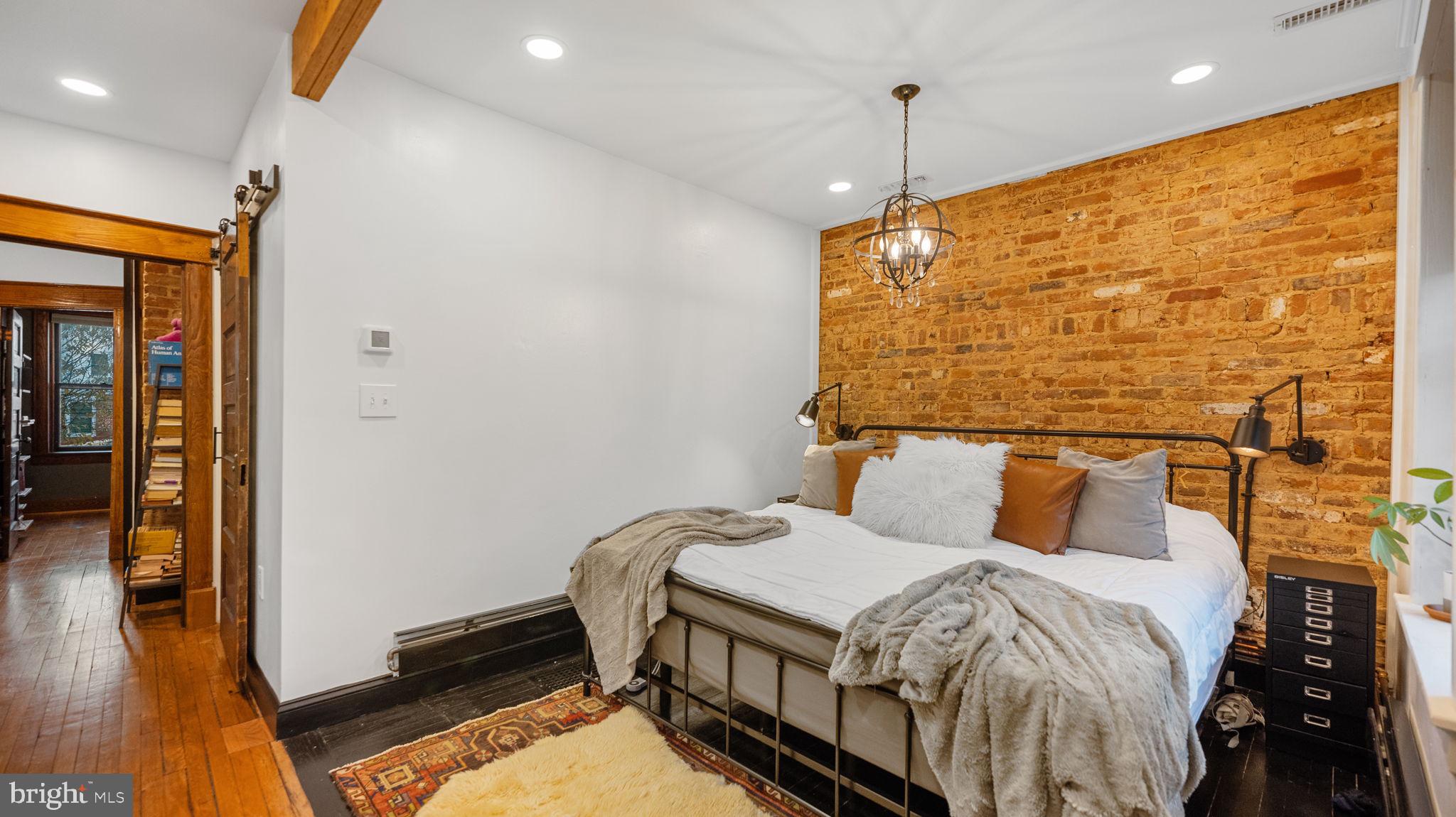 DOWNTOWN FREDERICK - Residential