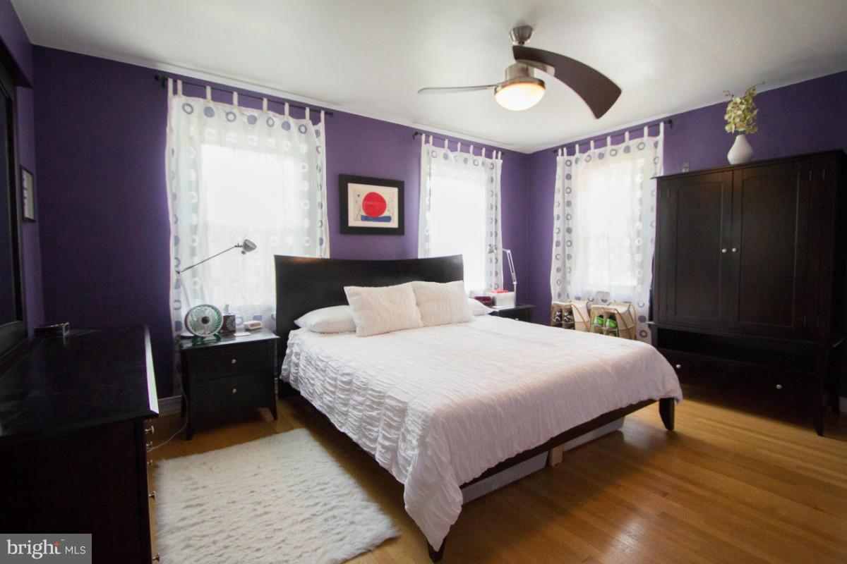 ADDISON HEIGHTS - Residential