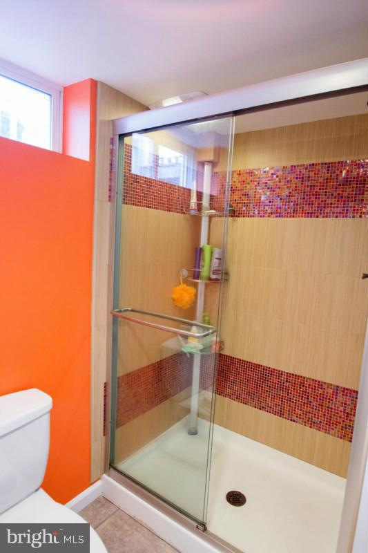 ADDISON HEIGHTS - Residential