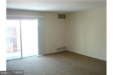 HICKORY HILLS - Residential