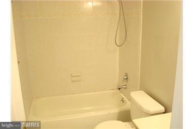 HICKORY HILLS - Residential