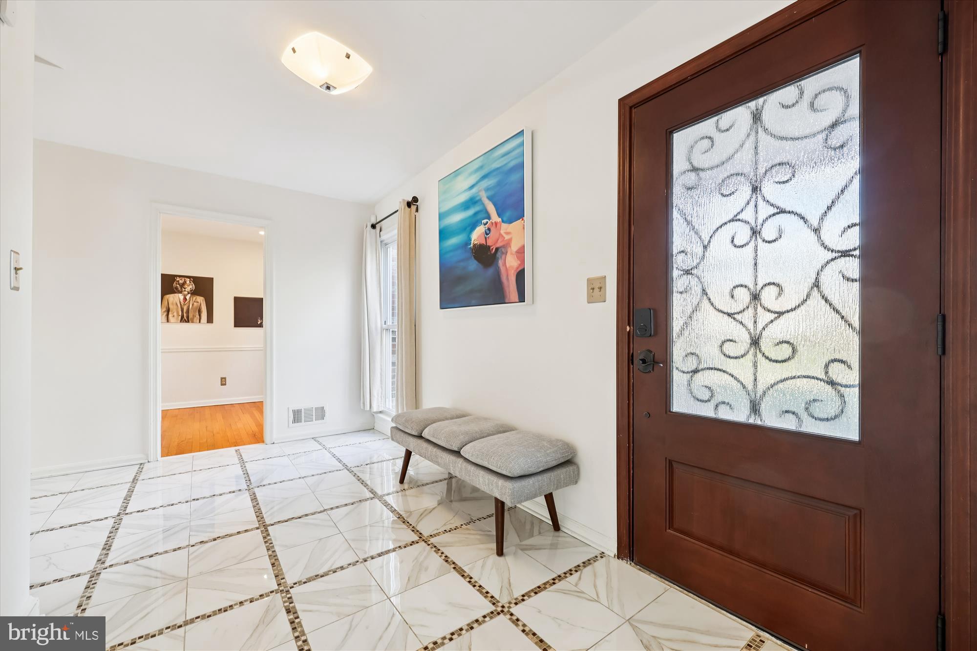 POTOMAC OUTSIDE - Residential