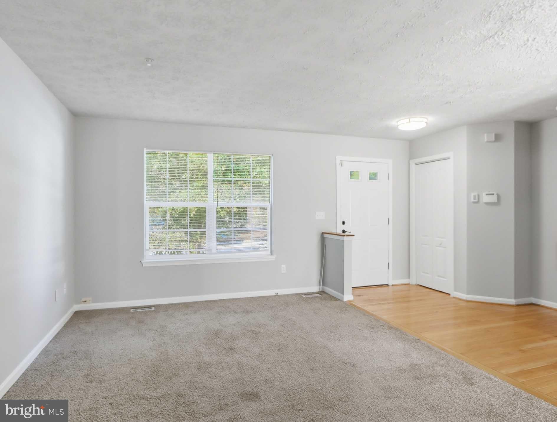 11 WINLO COURT