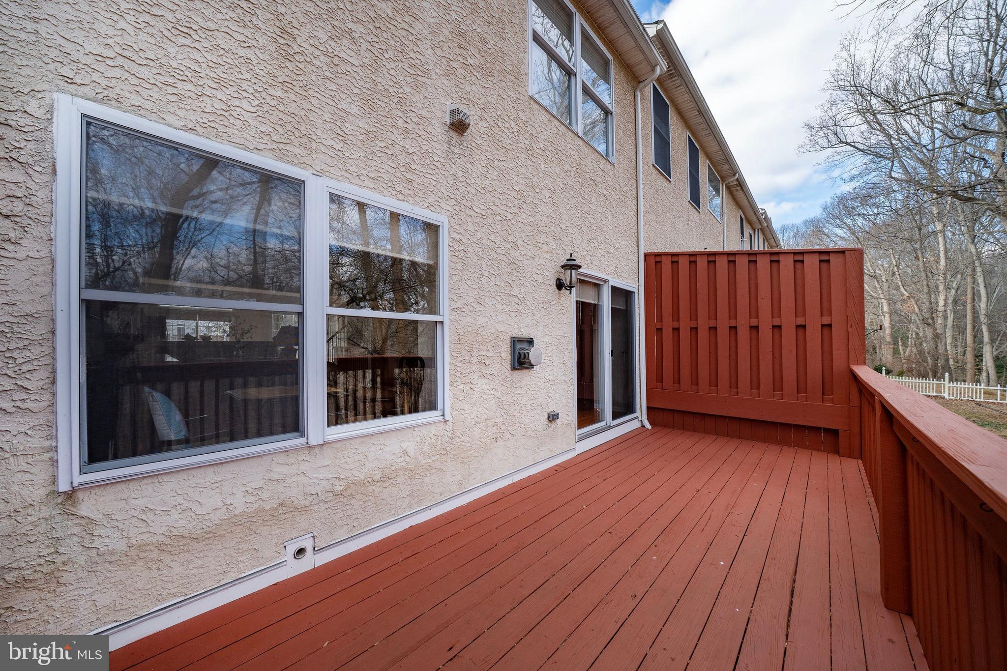 LINDEN WAY - Residential