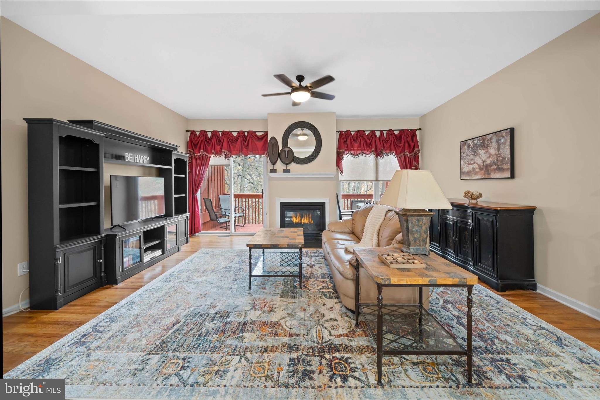 LINDEN WAY - Residential