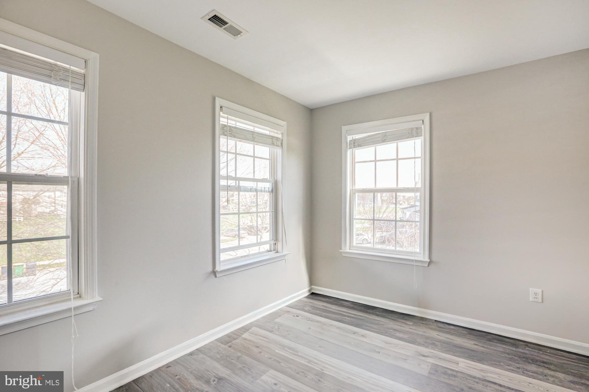 WILLOW GROVE MILL - Residential