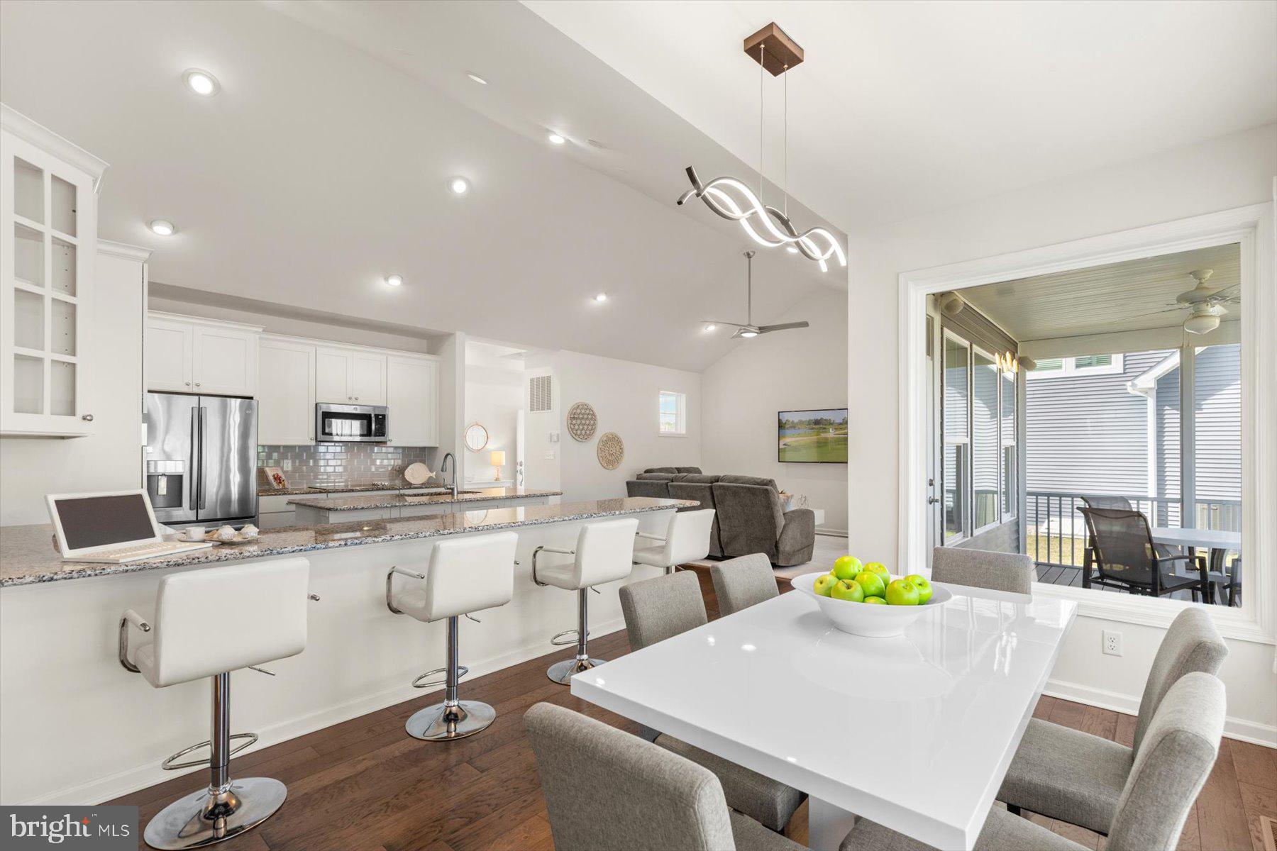 INDEPENDENCE - Residential