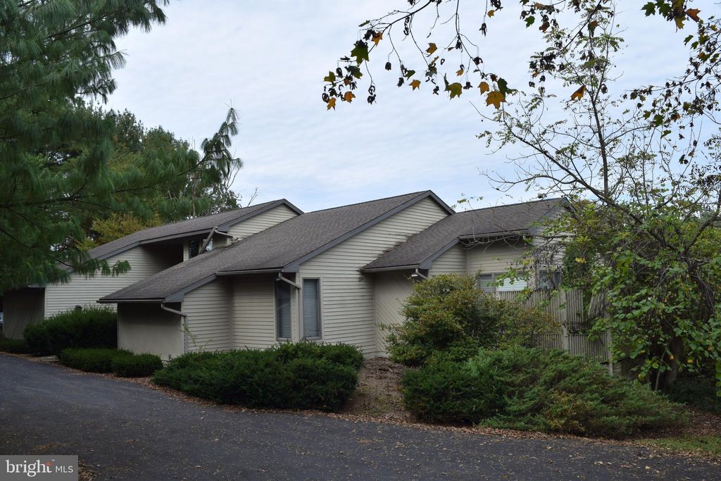 Photo of 116 Clubhouse Drive, BERNVILLE, PA 19506 (MLS # PABK2064102)