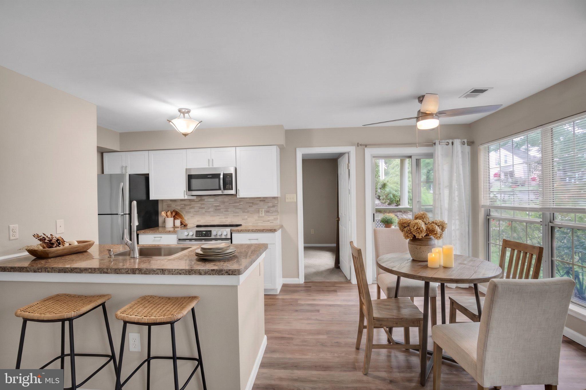 607 FOXCROFT CIRCLE CONDO 607