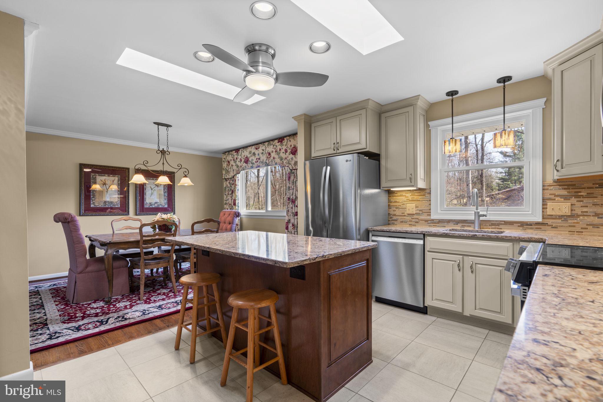 EVERGREEN VALLEY ESTATES - Residential