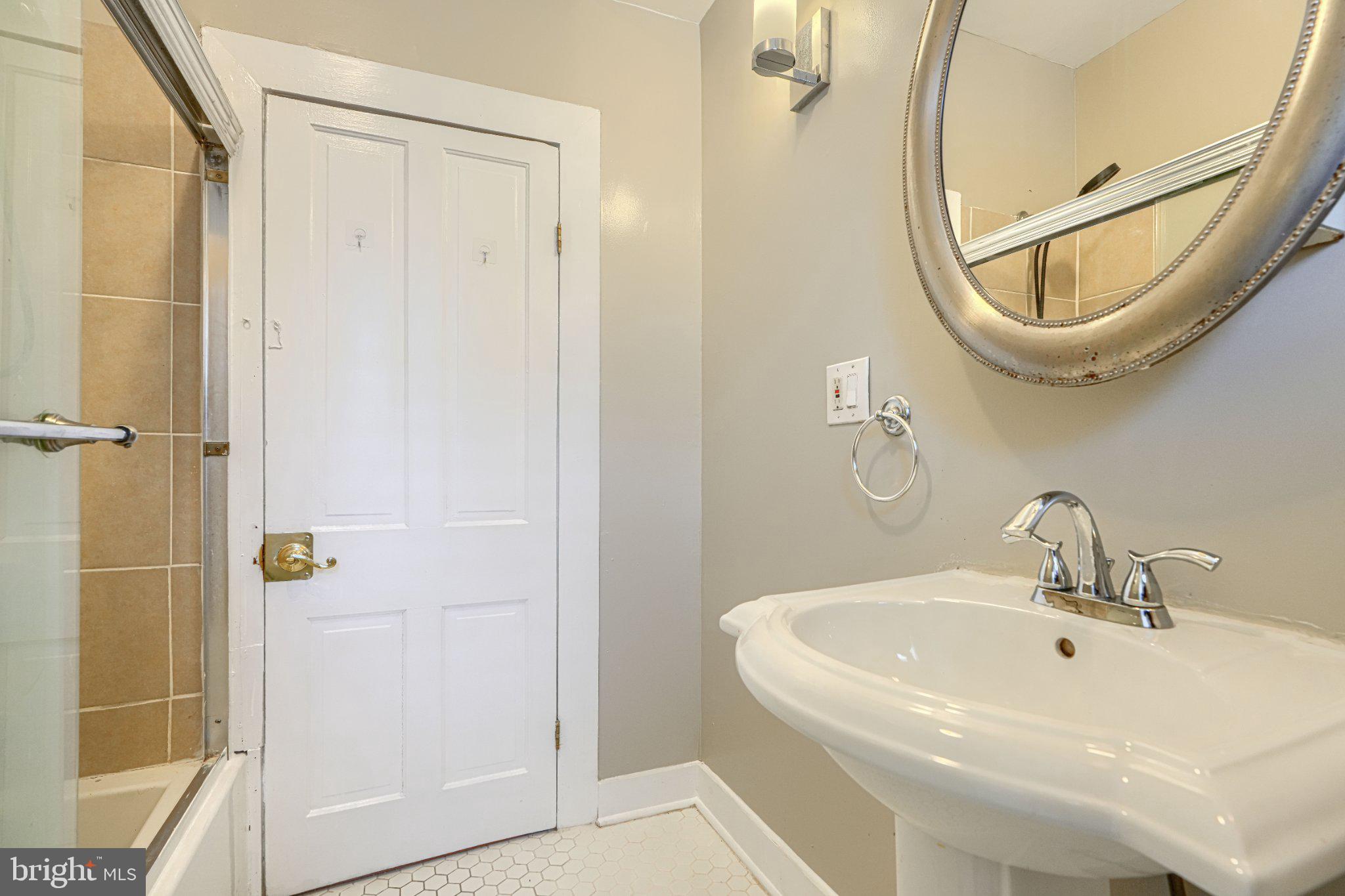 RIDGELY'S DELIGHT - Residential