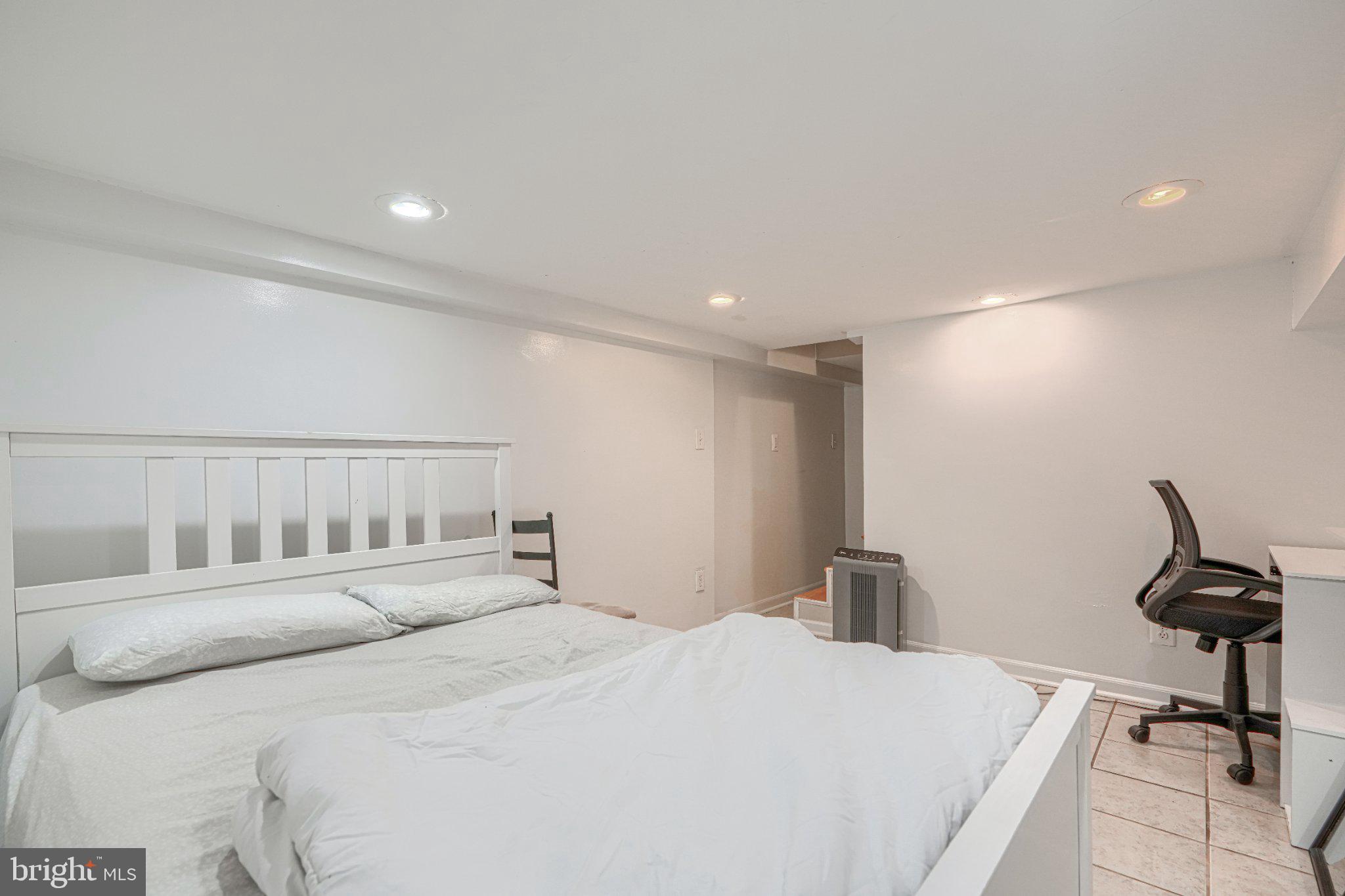 RIDGELY'S DELIGHT - Residential