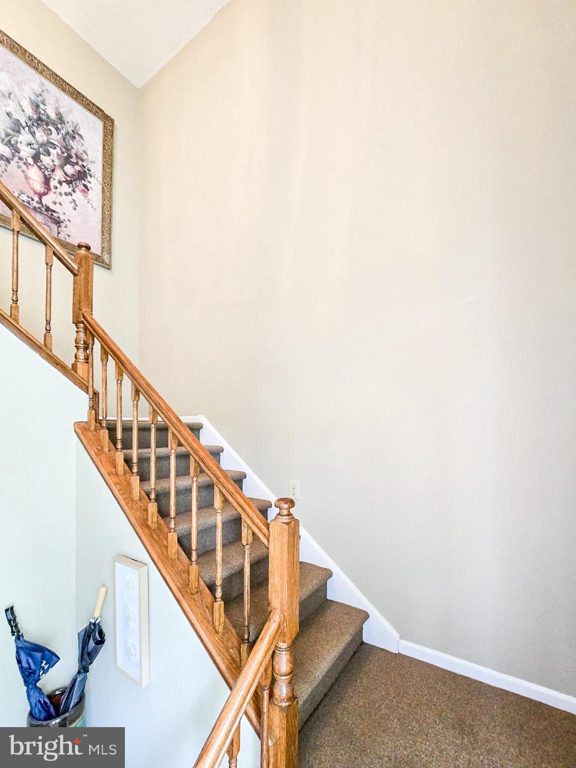 374N NEW BEDFORD LANE