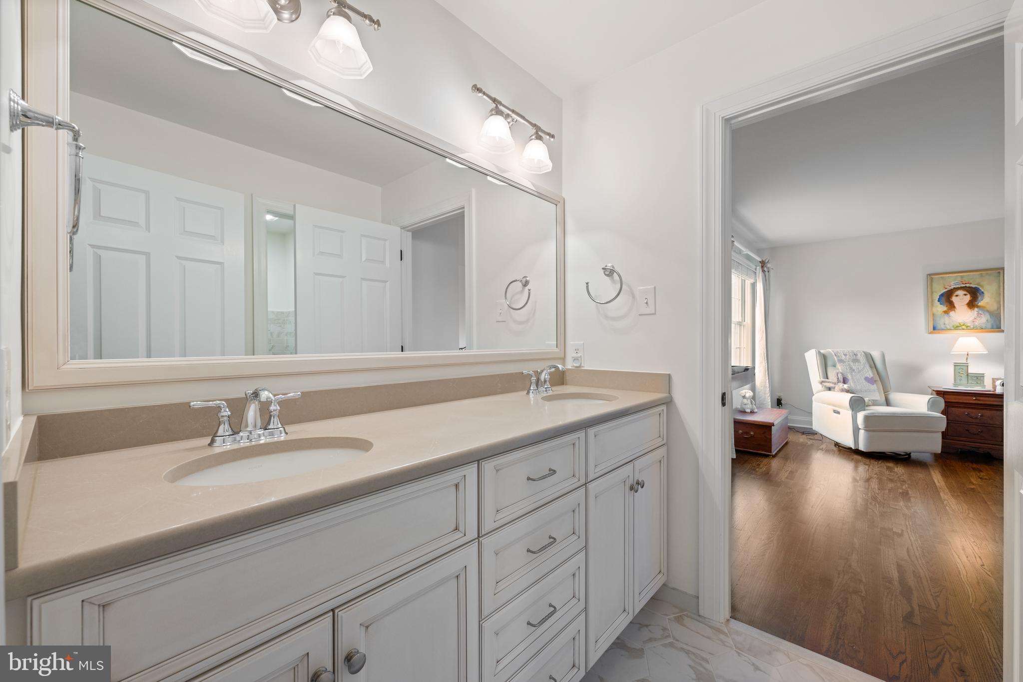 CLAREMONT - Residential