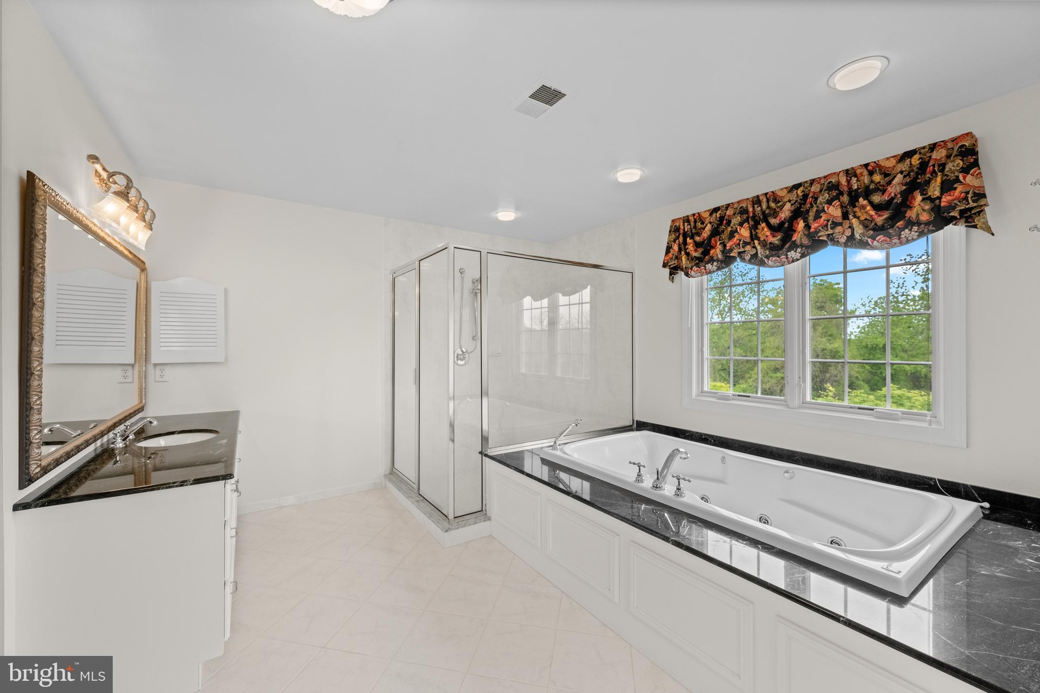 CLAREMONT - Residential