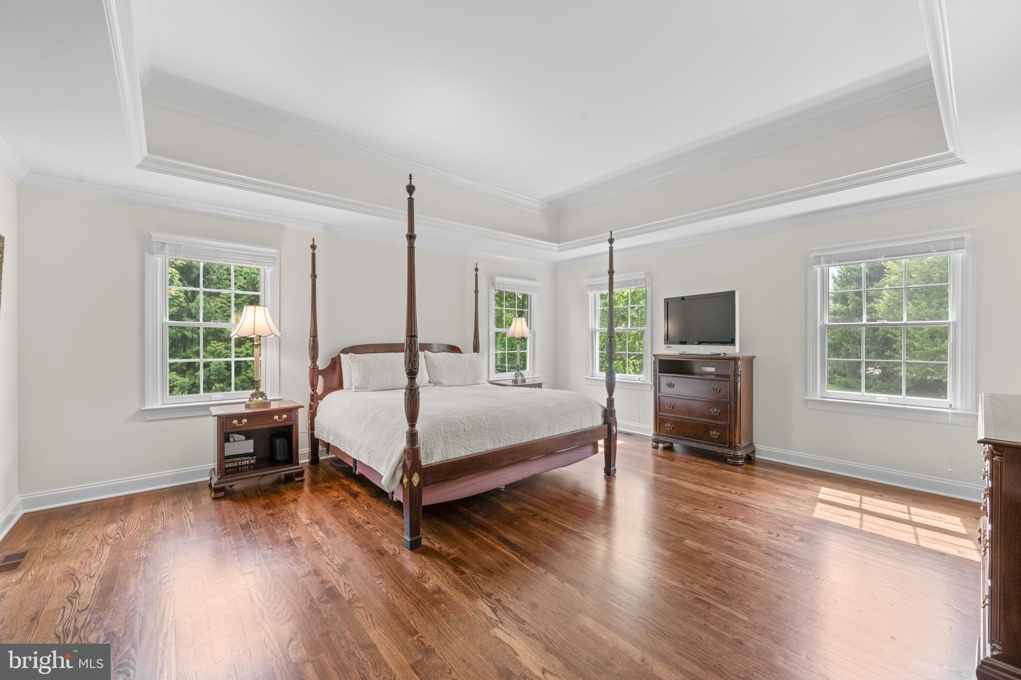 CLAREMONT - Residential