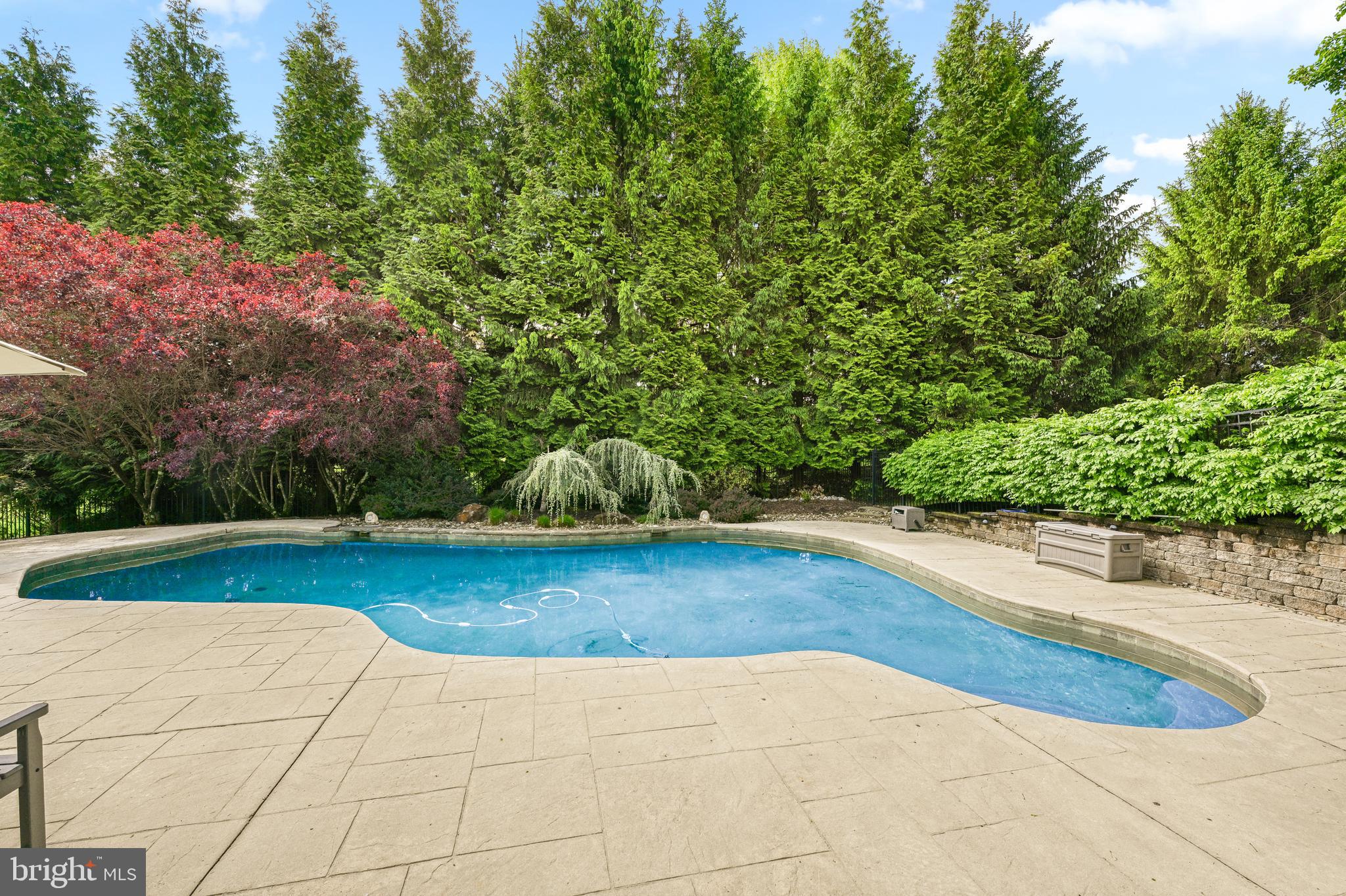 CLAREMONT - Residential