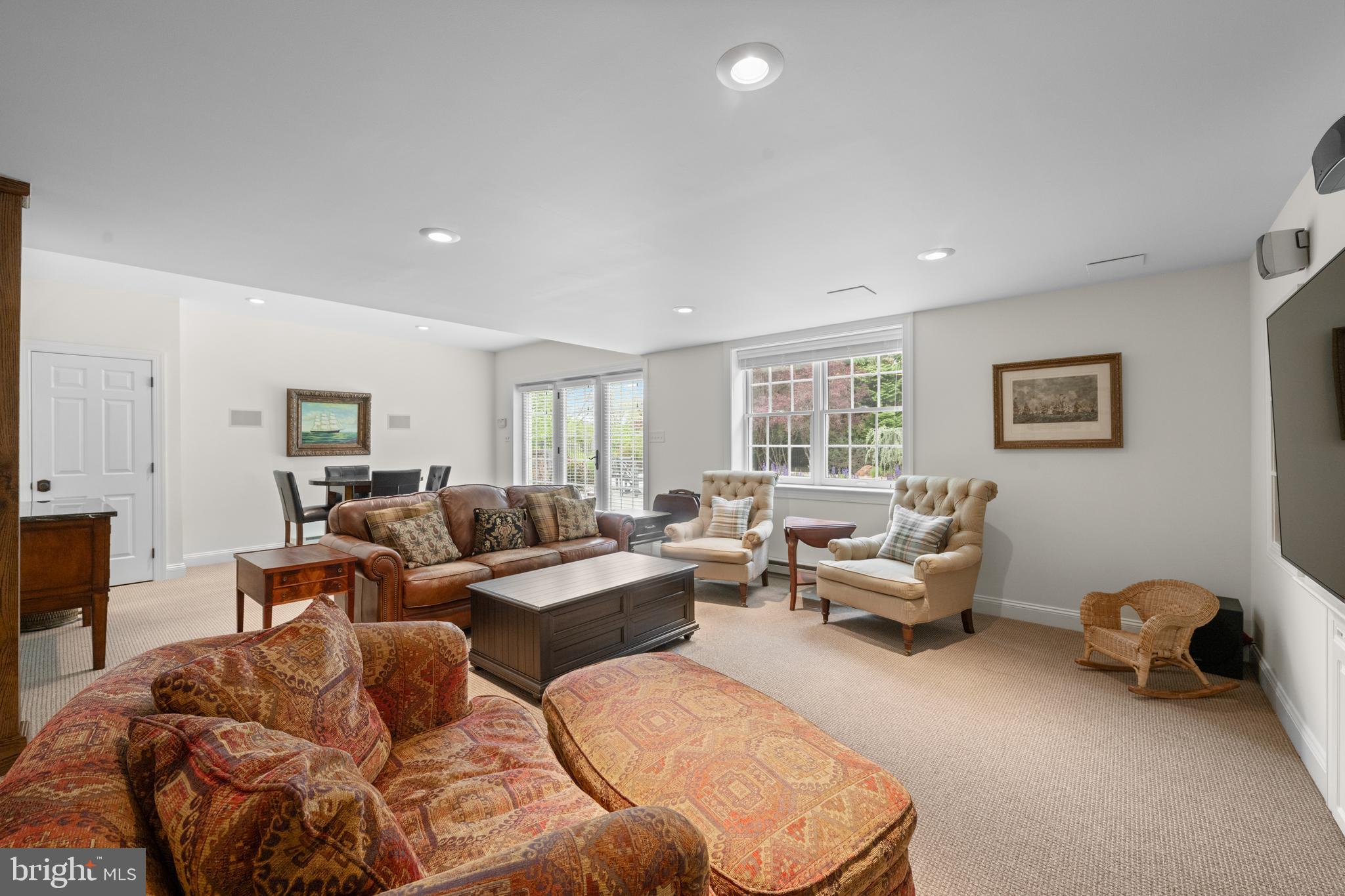 CLAREMONT - Residential