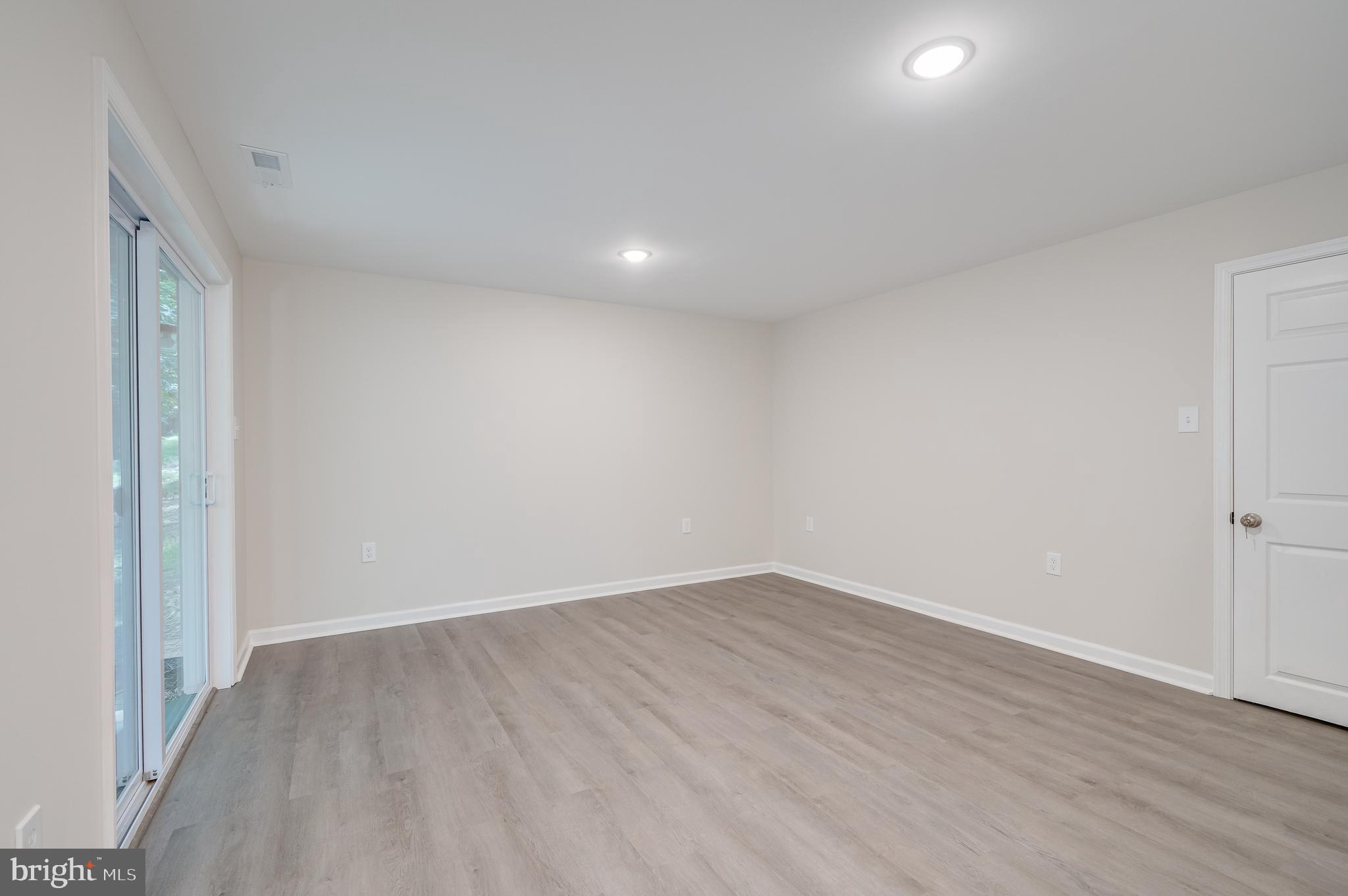 SHANNONDALE - Residential