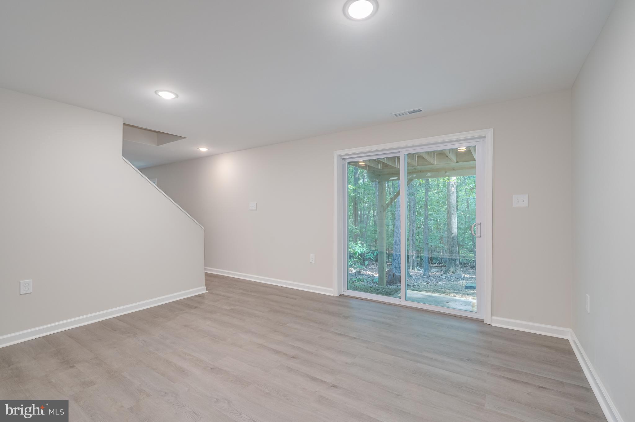 SHANNONDALE - Residential