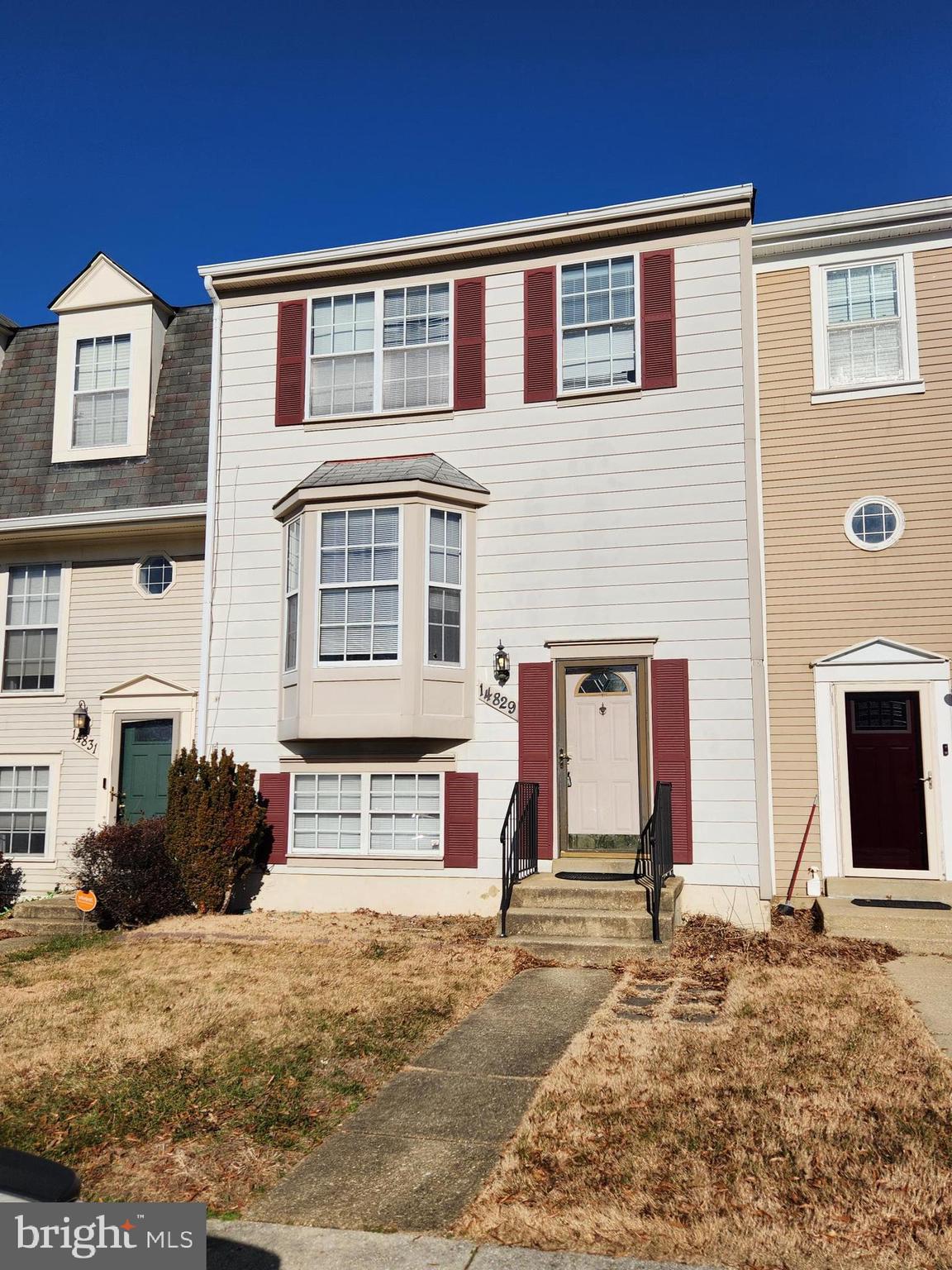 PRINCETON SQUARE - Residential Lease