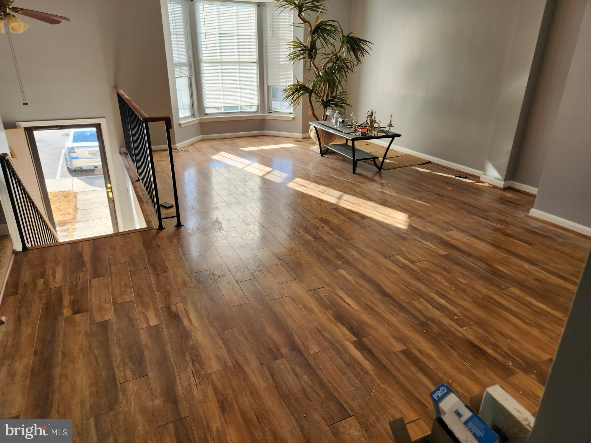 PRINCETON SQUARE - Residential Lease