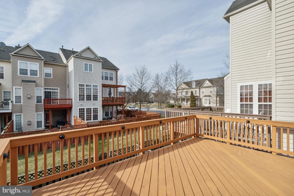 BROADLANDS SOUTH - Residential Lease