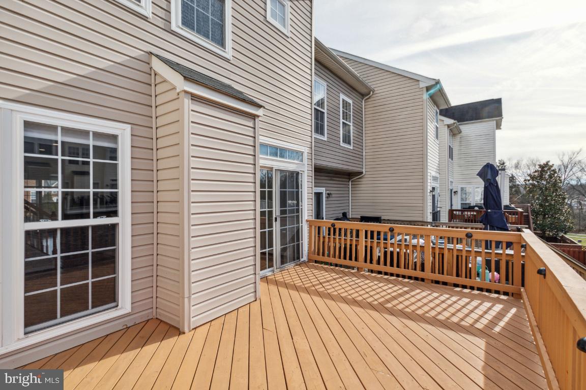 BROADLANDS SOUTH - Residential Lease