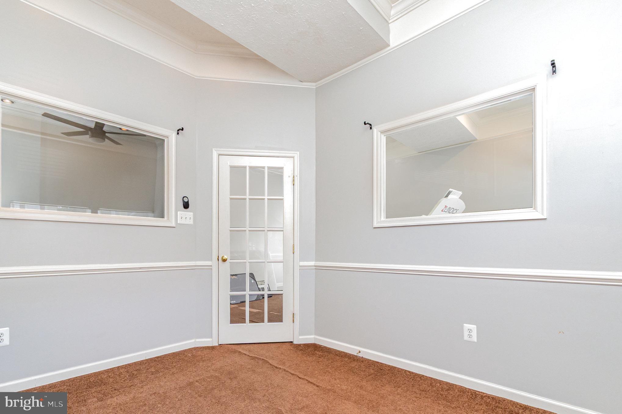 GRACE MANOR - Residential