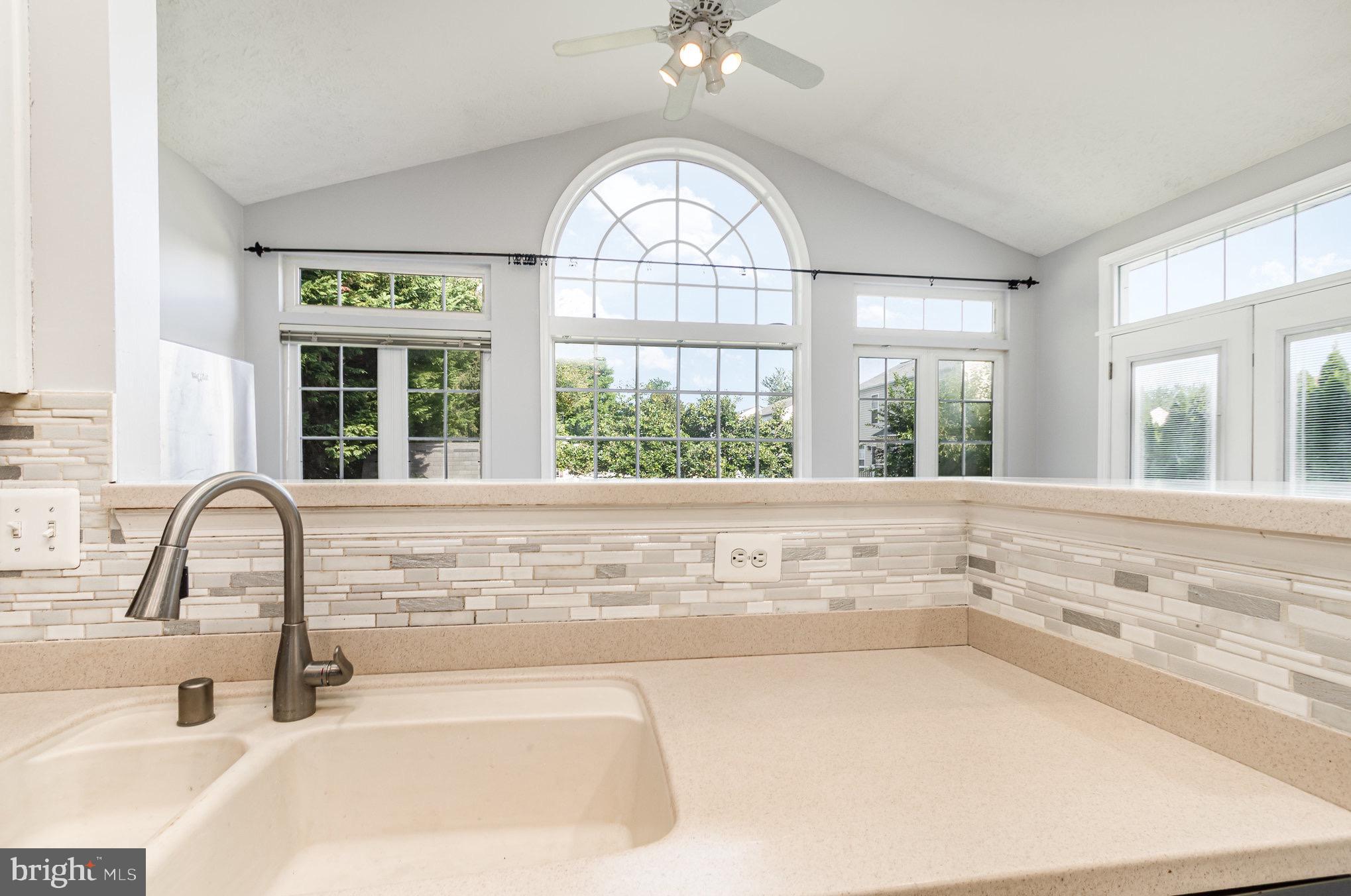 GRACE MANOR - Residential