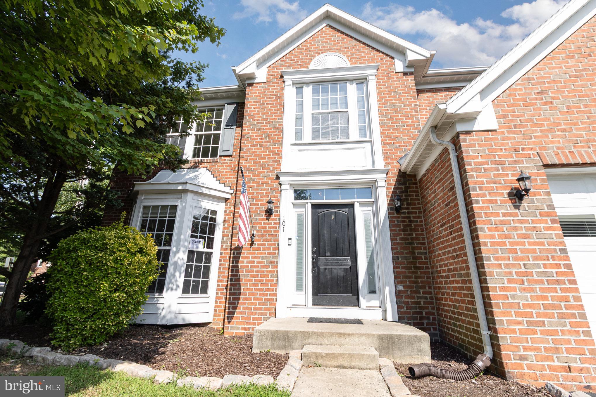 GRACE MANOR - Residential