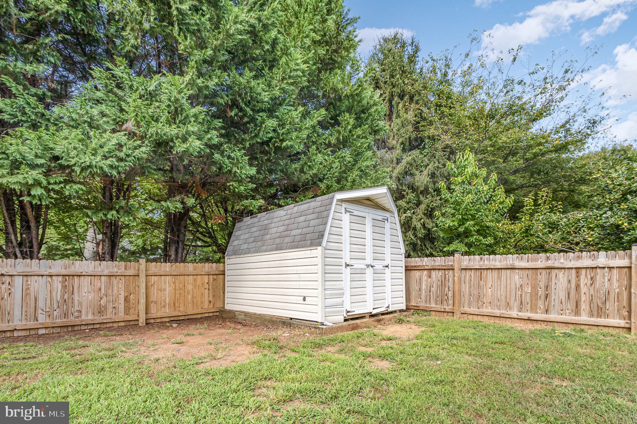 GRACE MANOR - Residential