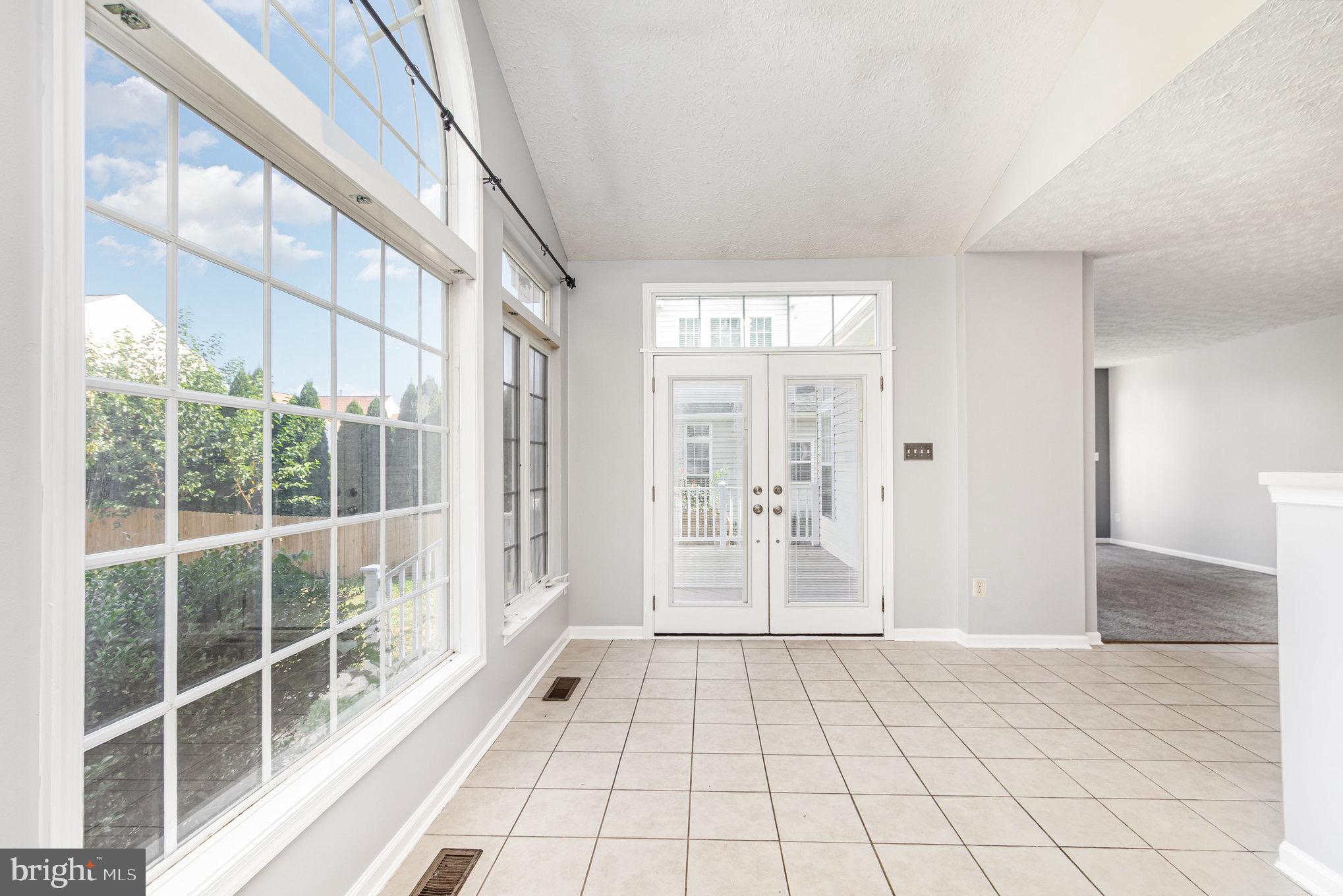 GRACE MANOR - Residential