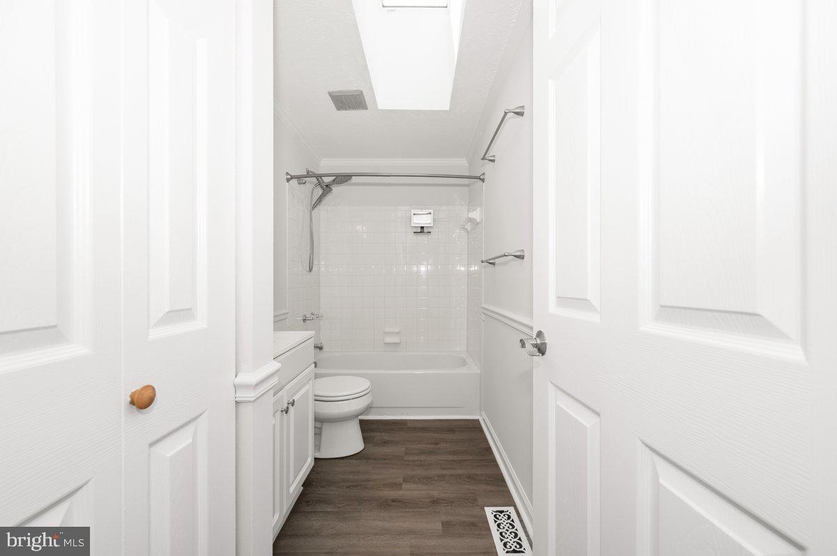 FREDERICKTOWNE VILLAGE - Residential