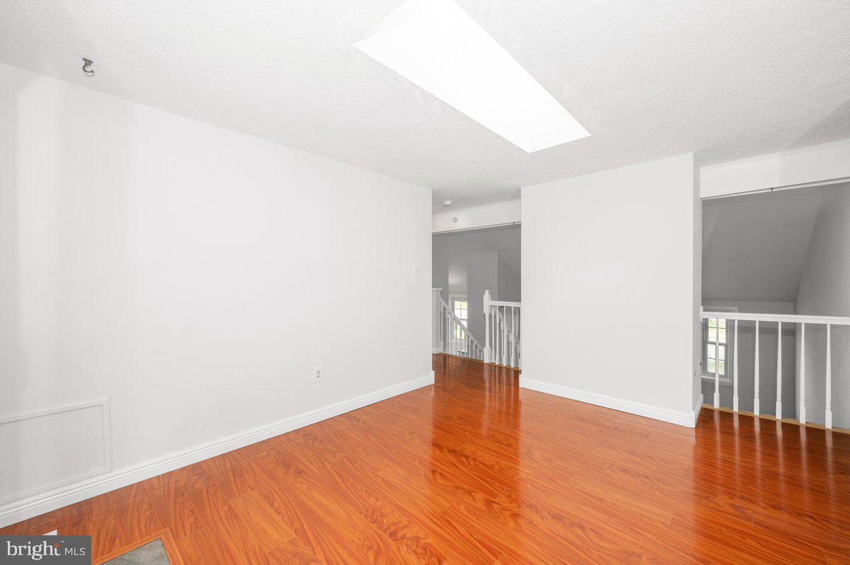 FREDERICKTOWNE VILLAGE - Residential