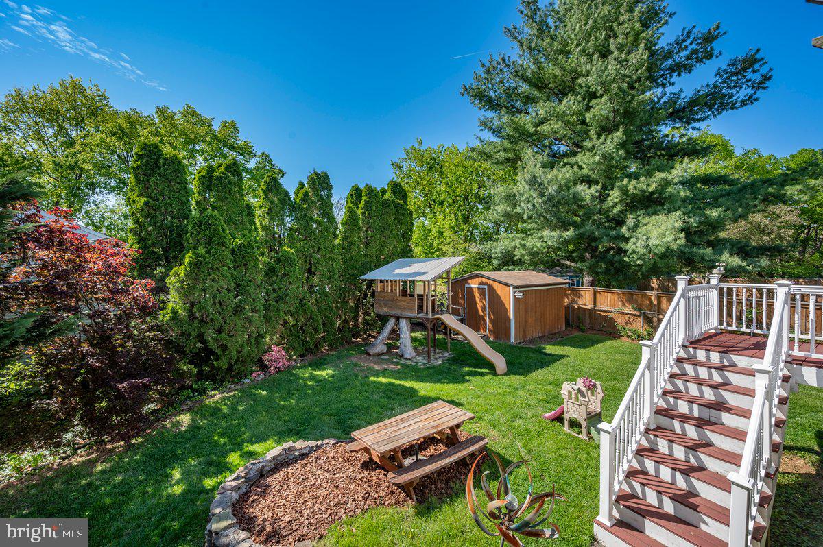 FREDERICKTOWNE VILLAGE - Residential