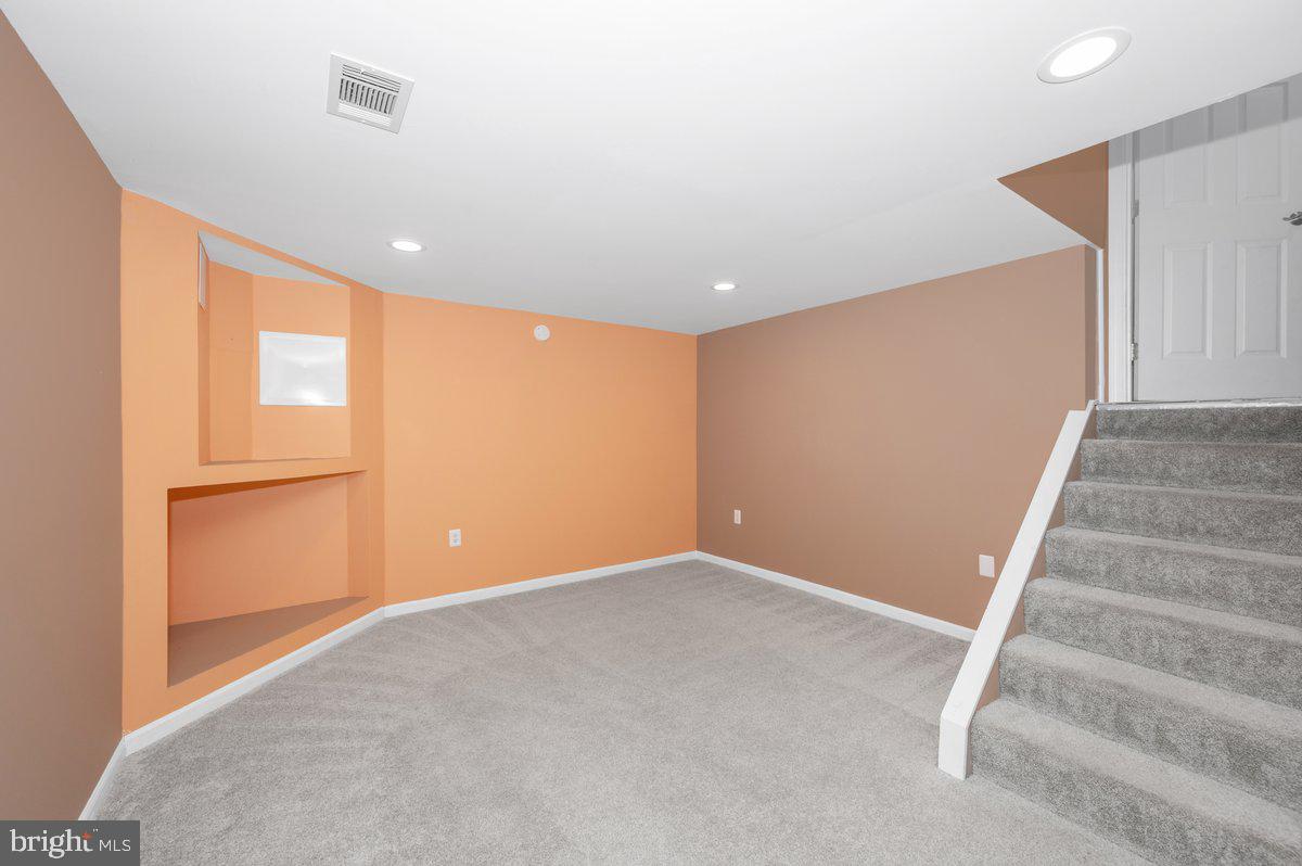 FREDERICKTOWNE VILLAGE - Residential