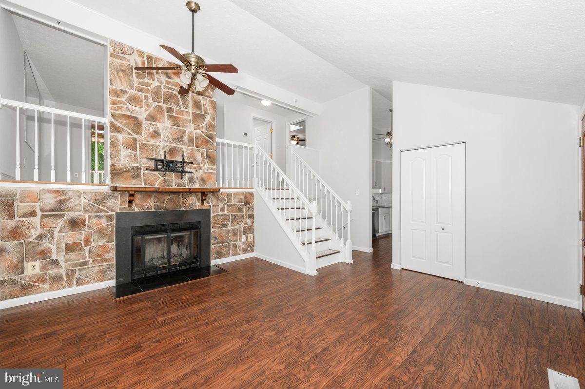 FREDERICKTOWNE VILLAGE - Residential