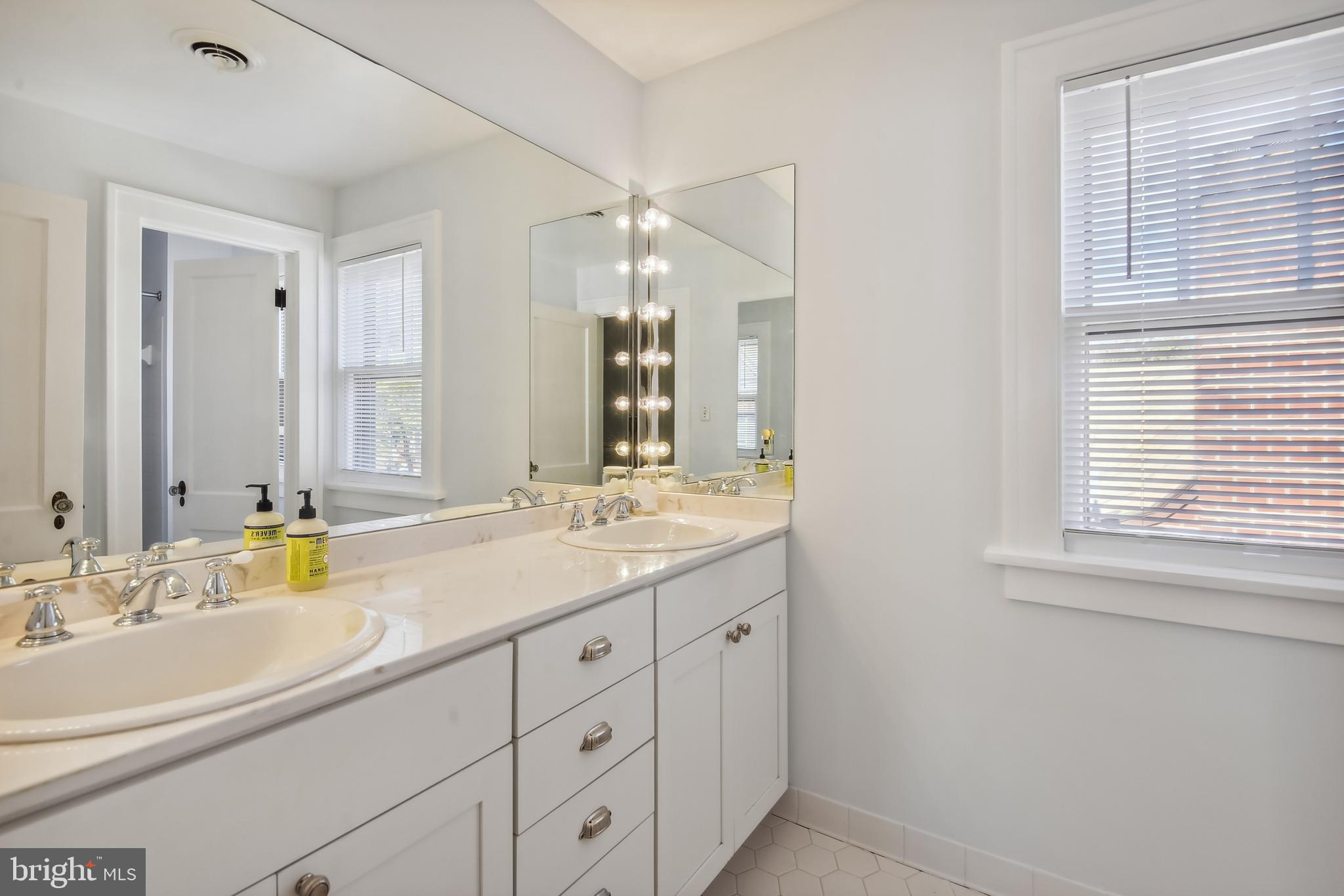 BRADDOCK HEIGHTS - Residential