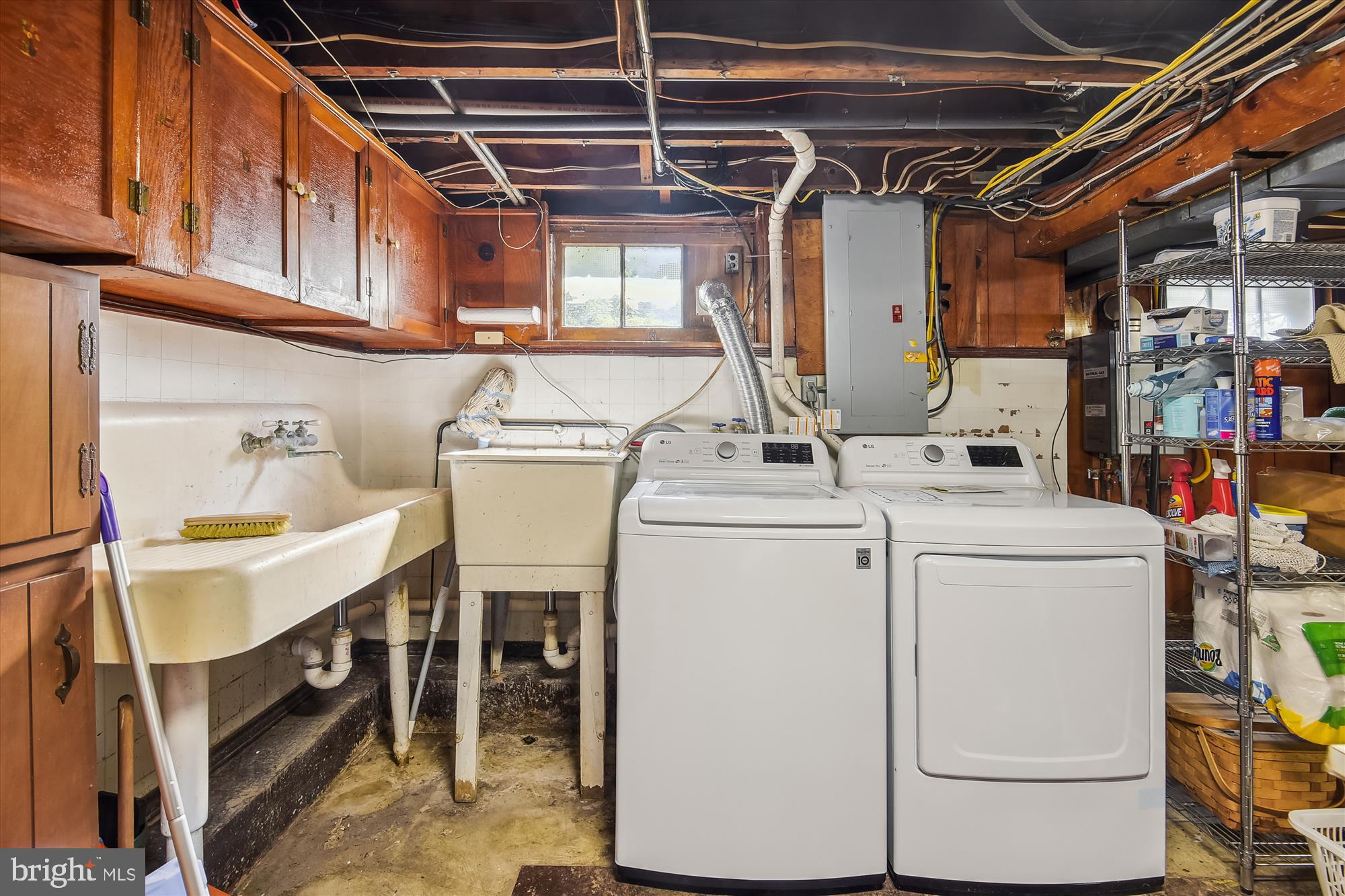 BRADDOCK HEIGHTS - Residential