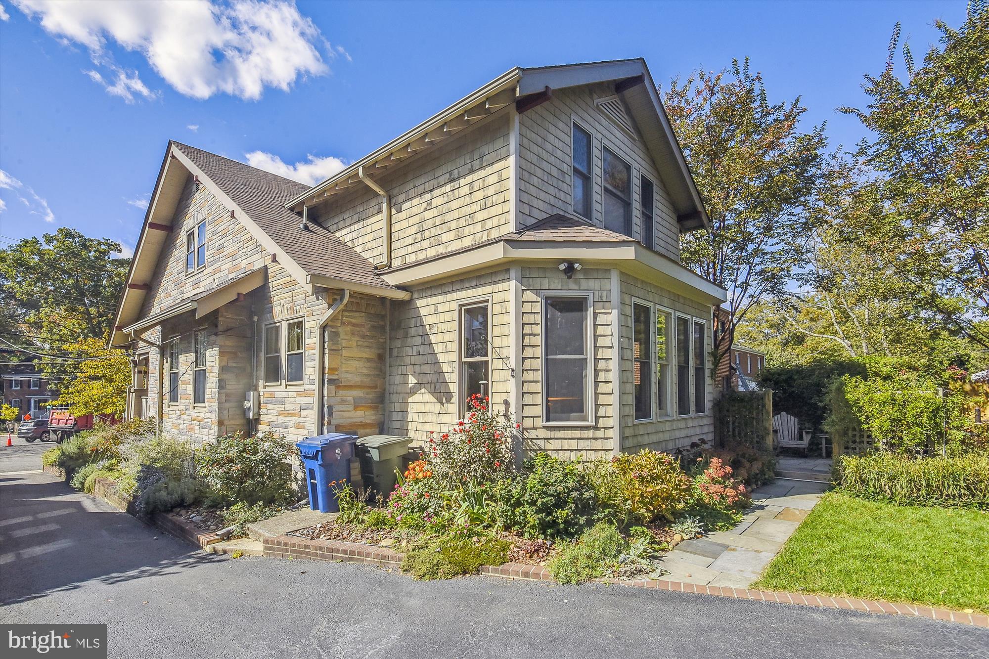 BRADDOCK HEIGHTS - Residential