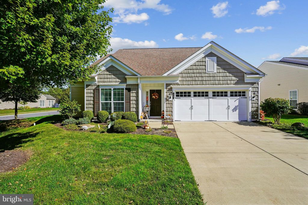 Photo of 73 Battery Point Drive, FREDERICKSBURG, VA 22406 (MLS # VAST2043508)