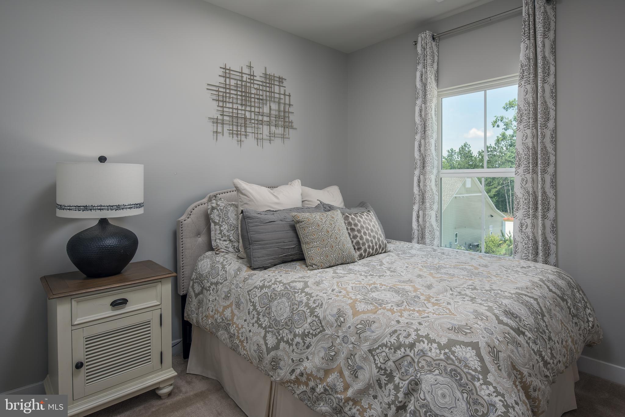 ANCHOR POINT - Residential