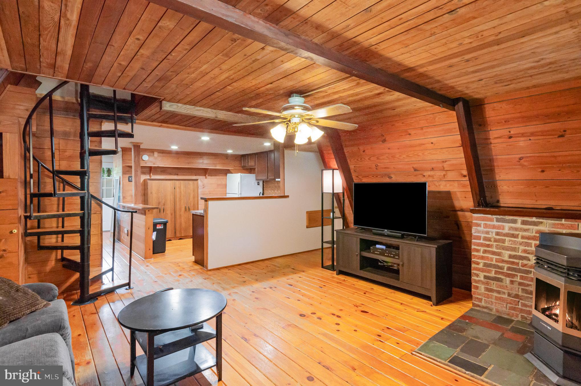 WHITE SANDS - Residential