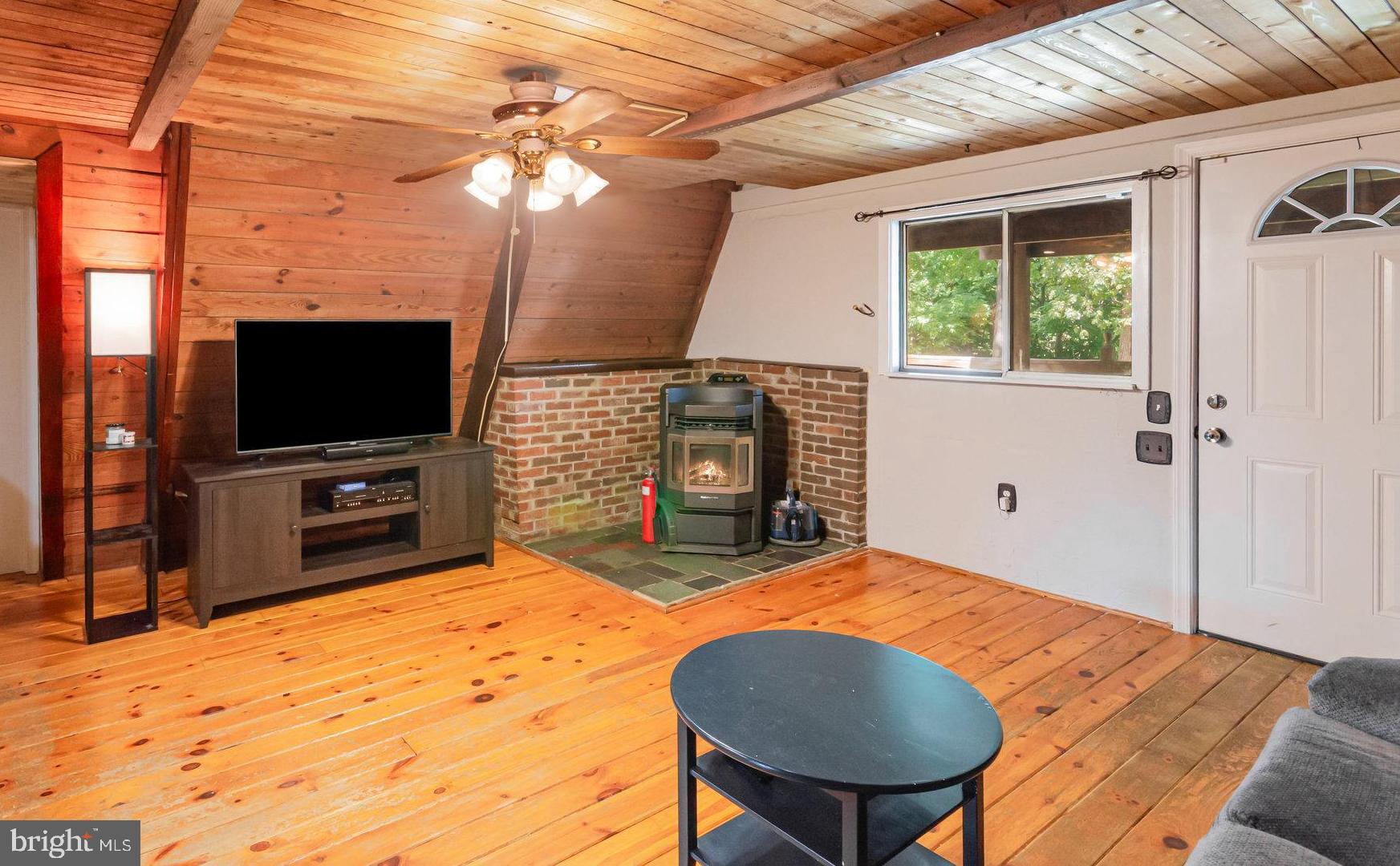 WHITE SANDS - Residential