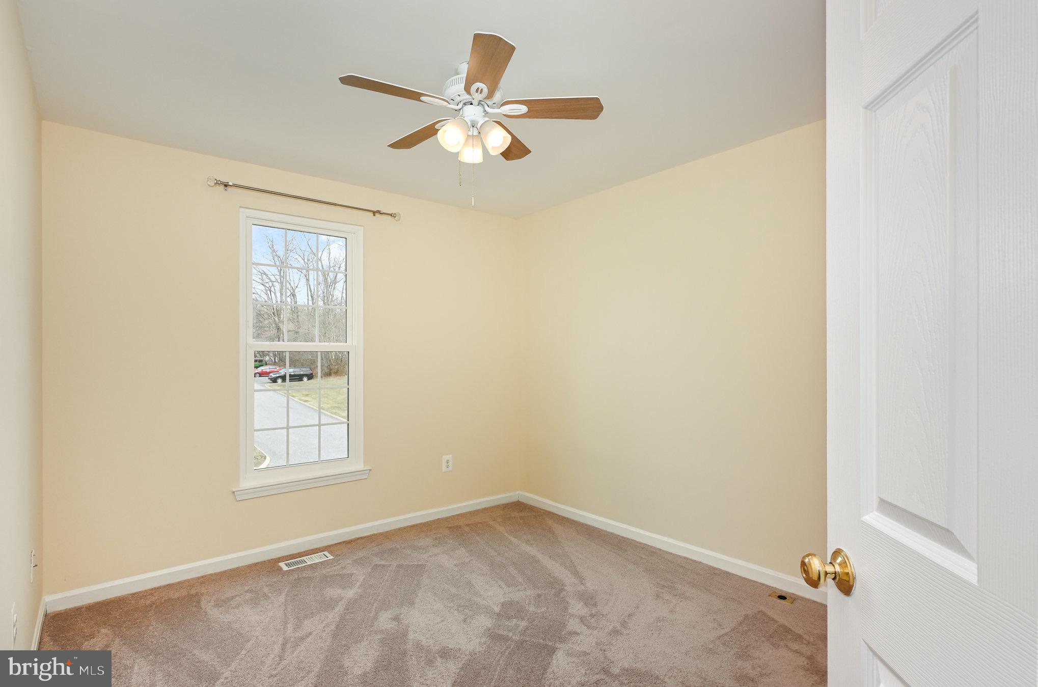 THOMAS RUN - Residential Lease