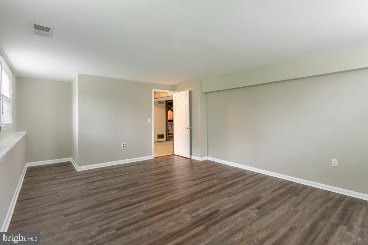 CHARTLEY NORTH - Residential