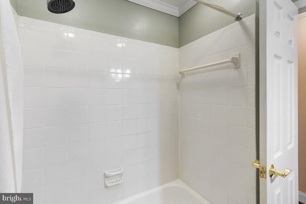 CHARTLEY NORTH - Residential